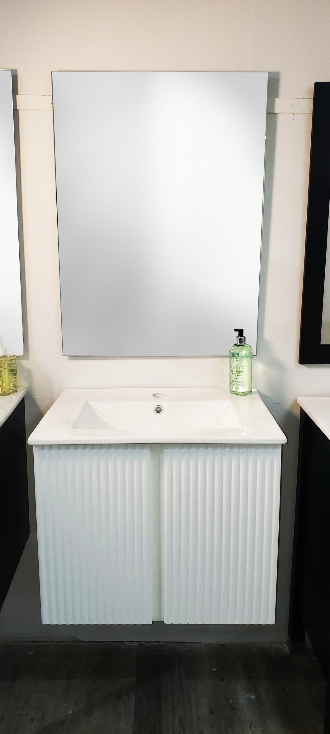 5006600 Mueble de Baño  PVC 24