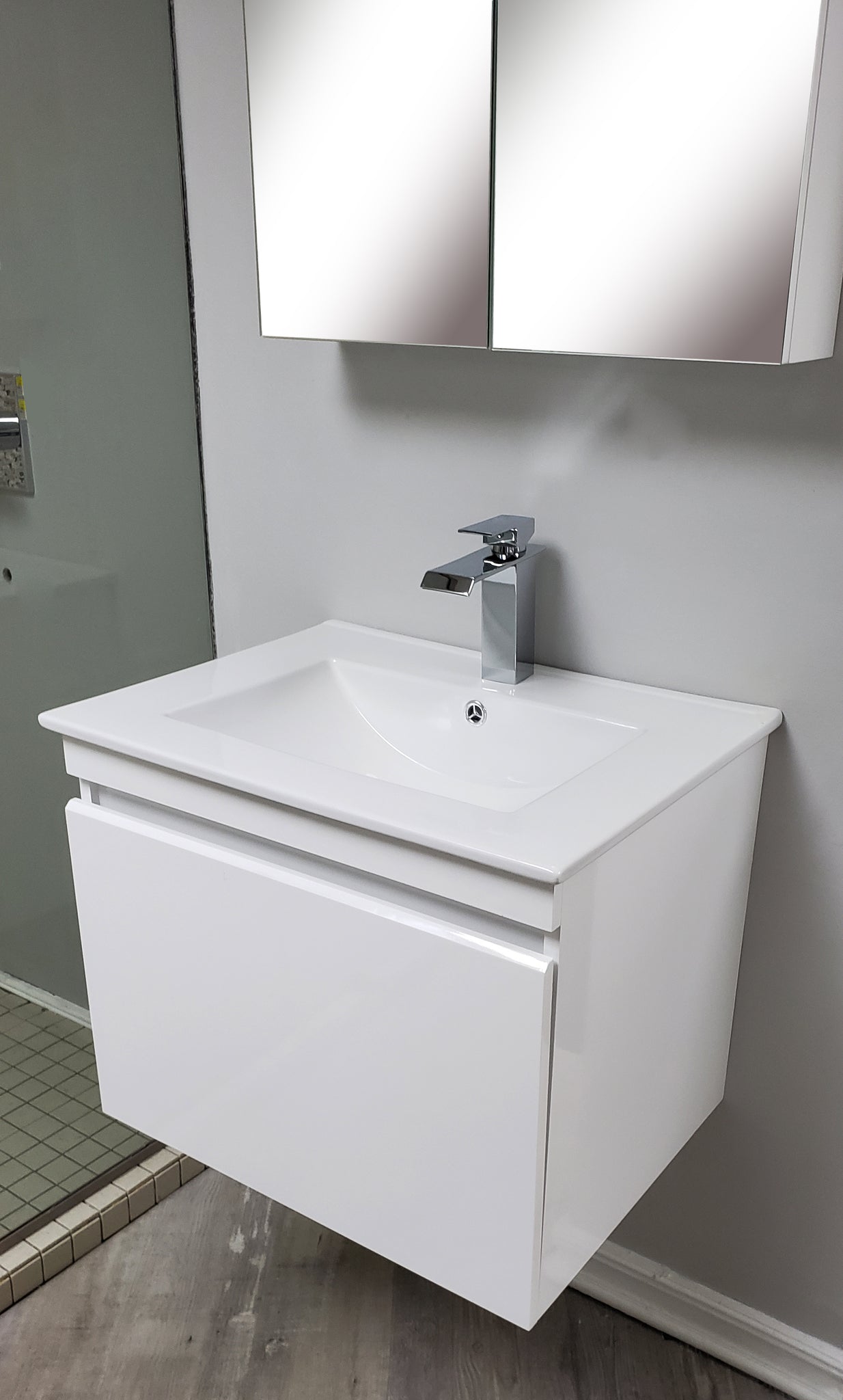  Mueble de baño estrecho de PVC para muebles de baño, 80,340.6  in. : Hogar y Cocina