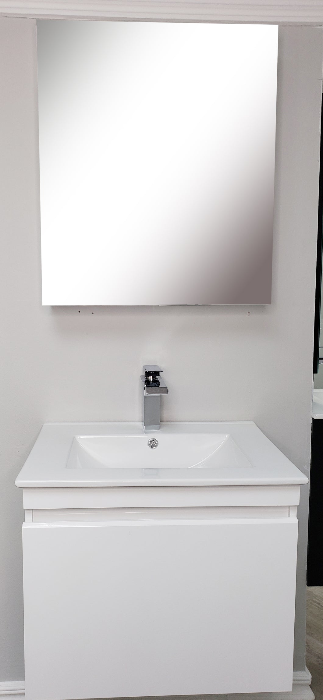 Mueble de baño en PVC (HKS231046AWH)