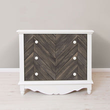 Cargar imagen en el visor de la galería, Wildwood Walnut
